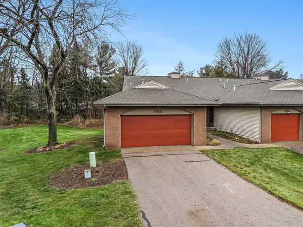 Holland, MI 49423,565 Spring Lane Drive #51