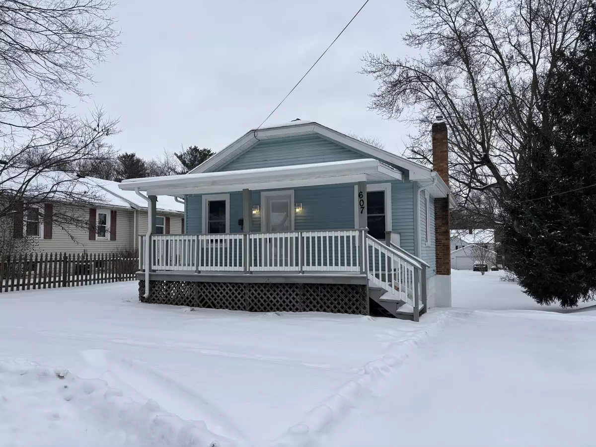 Niles, MI 49120,607 Woodruff Street