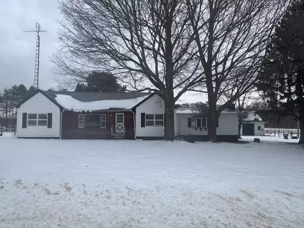 Bangor, MI 49013,32707 Co Rd 687