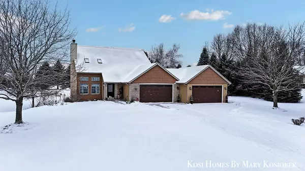 Greenville, MI 48838,8957 Wabasis Shore NE Drive