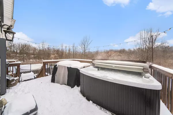 Parma, MI 49269,8254 Lockerbie Drive