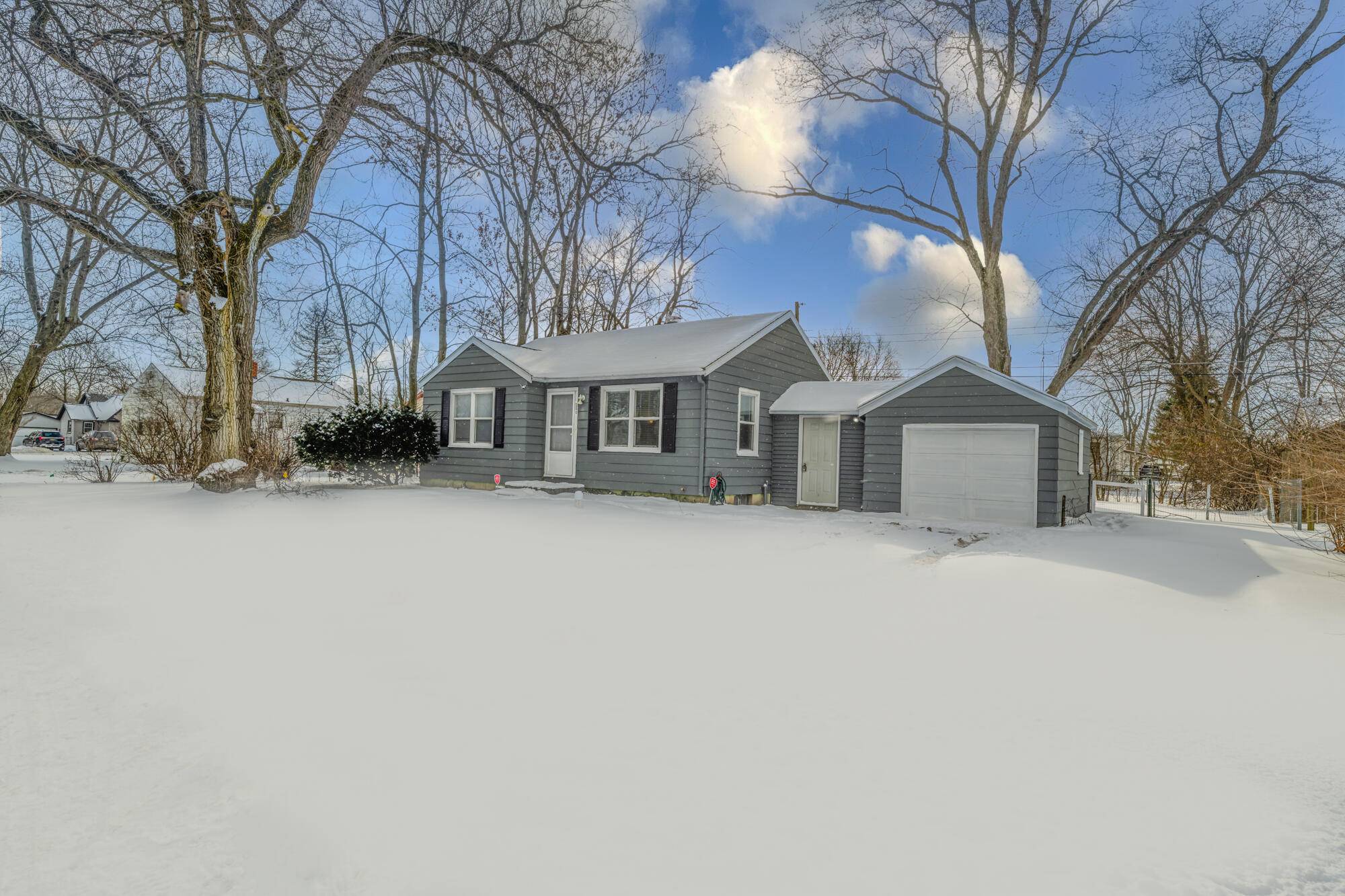 Benton Harbor, MI 49022,280 Helmar Court