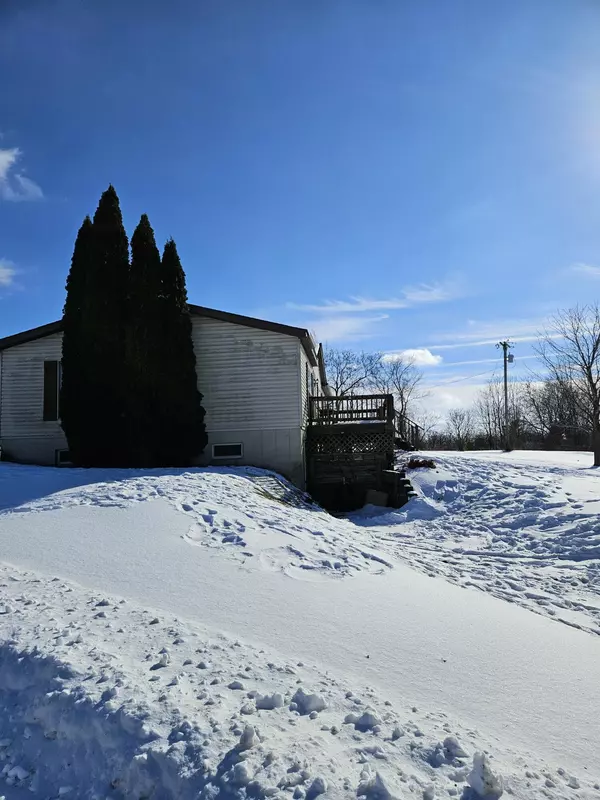 Clarksville, MI 48815,9481 Jackson Road