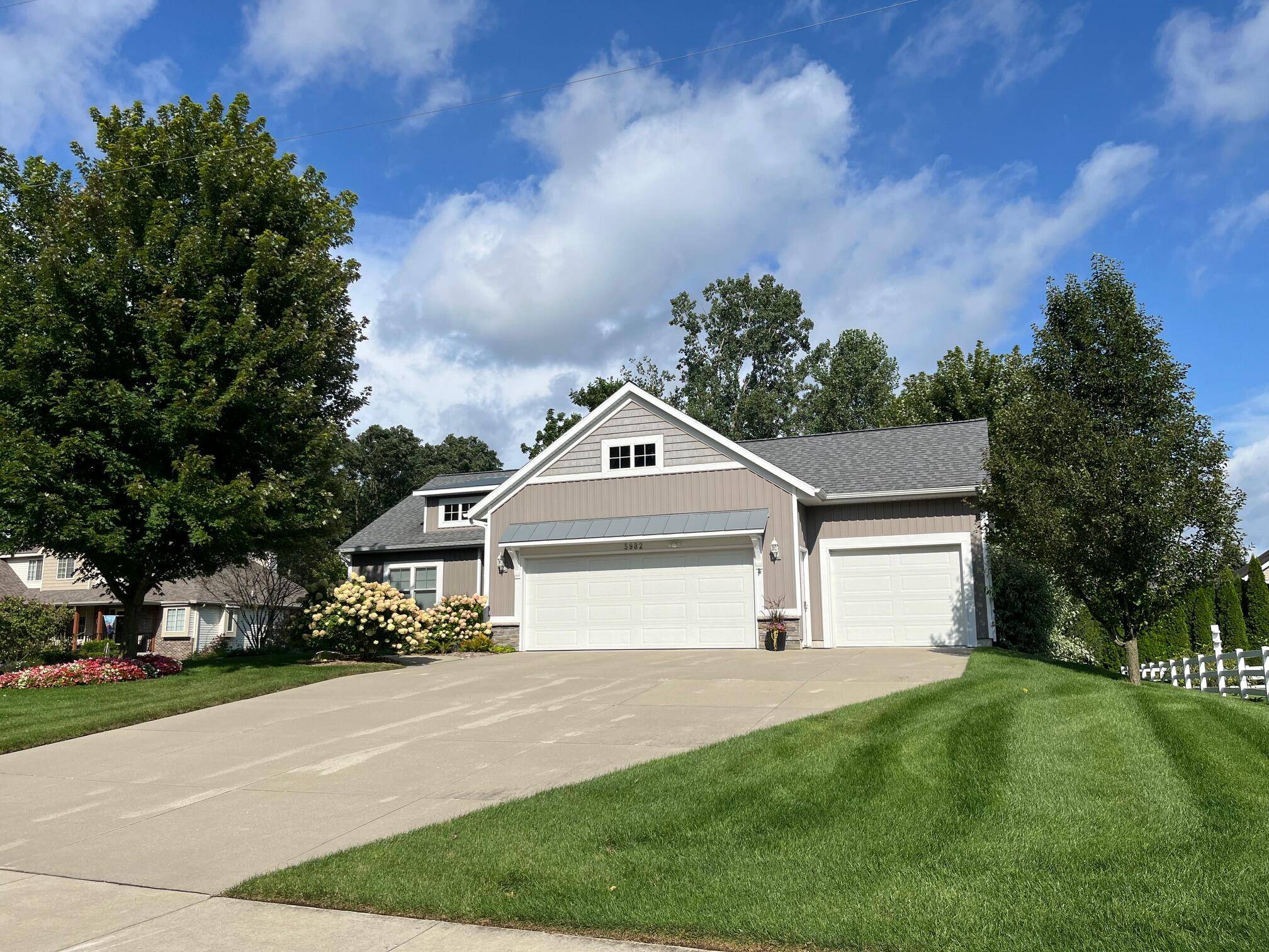 Wyoming, MI 49418,5982 Canal SW Avenue