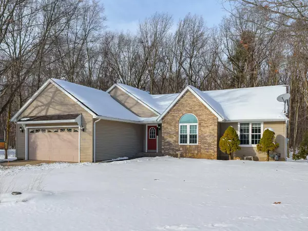 32282 Pinedale Lane, Gobles, MI 49055