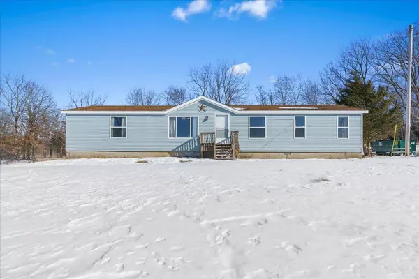 1987 W Miller Road, Morrice, MI 48857