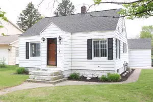 2110 W Norton Avenue, Norton Shores, MI 49441