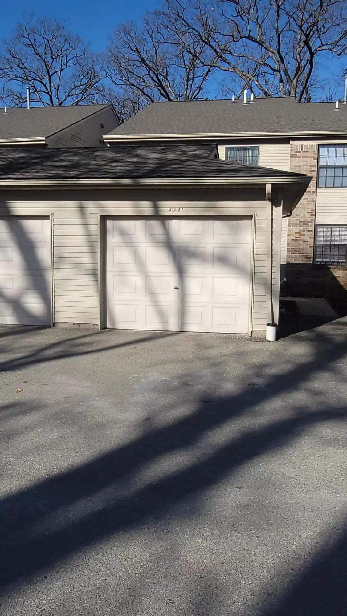 Waterford, MI 48329,4921 Oak Hill Drive