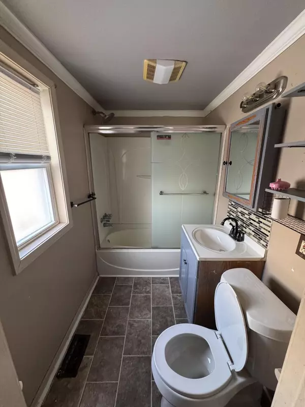 Melvindale, MI 48122,17125 Dora Street