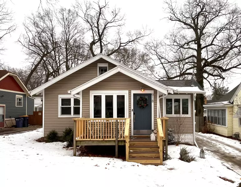 918 Joslin SE Street, Grand Rapids, MI 49507