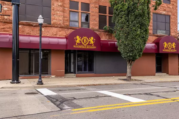 Jackson, MI 49201,100 W Washington Avenue ## 102