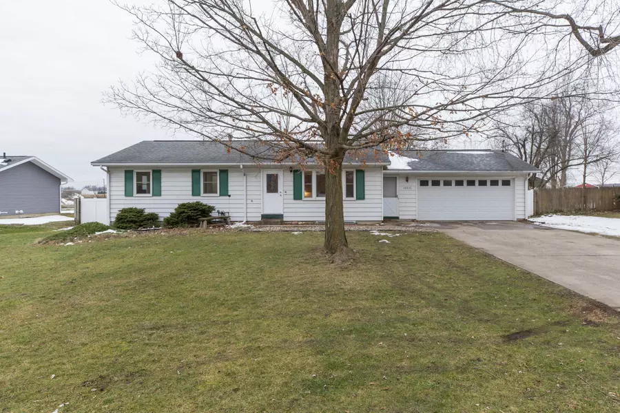 68846 Claire Street, Edwardsburg, MI 49112
