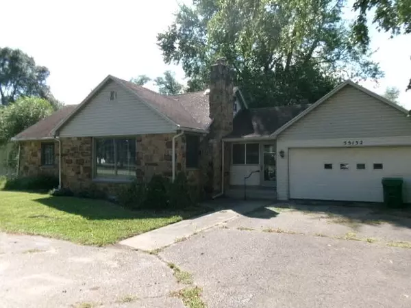 Dowagiac, MI 49047,55132 M 51 N