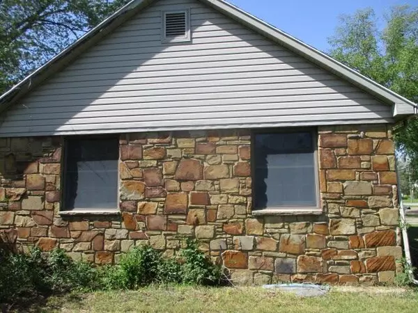Dowagiac, MI 49047,55132 M 51 N