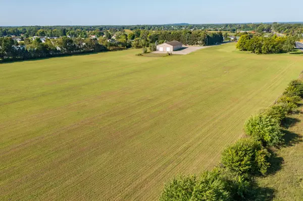 Paw Paw, MI 49079,52117 Co Rd 657