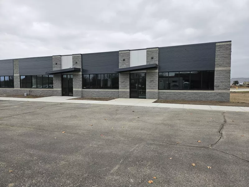 5790 Balsam Drive #200 & 300, Hudsonville, MI 49426