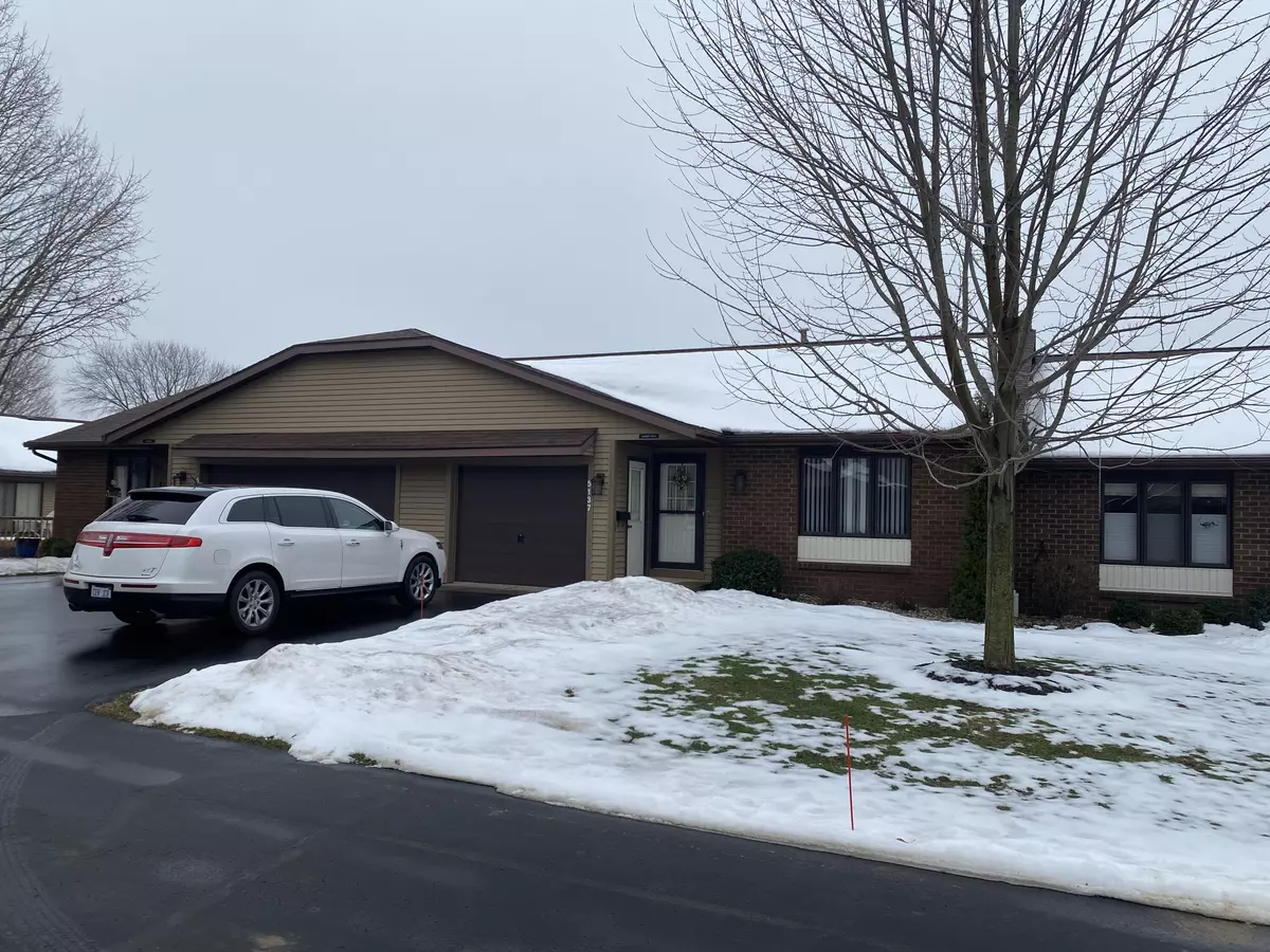 Hudsonville, MI 49426,5137 Ridgeview Drive #25