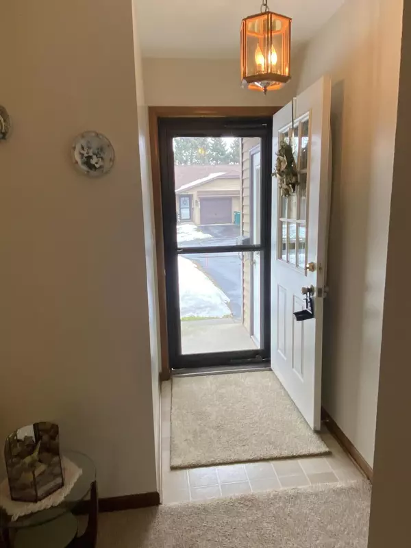 Hudsonville, MI 49426,5137 Ridgeview Drive #25