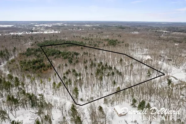 Rockford, MI 49341,8690/ 8680 Greeley NE Court