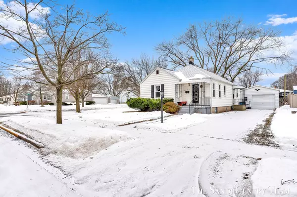 Grand Haven, MI 49417,819 S Griffin Street