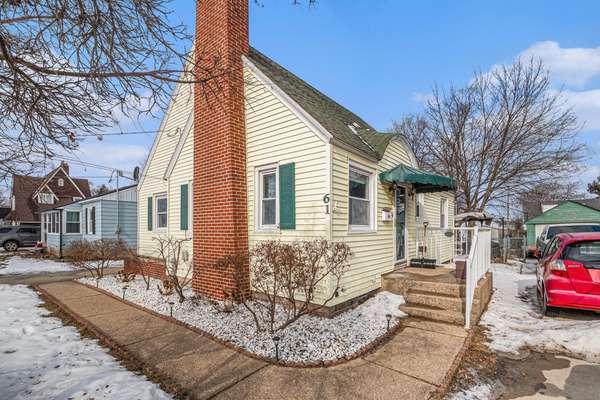 61 Canterbury SW Street, Grand Rapids, MI 49548