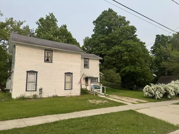 Evart, MI 49631,313 W 6th Street