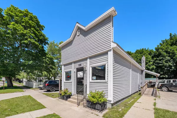Manistee, MI 49660,307 Sibben Street