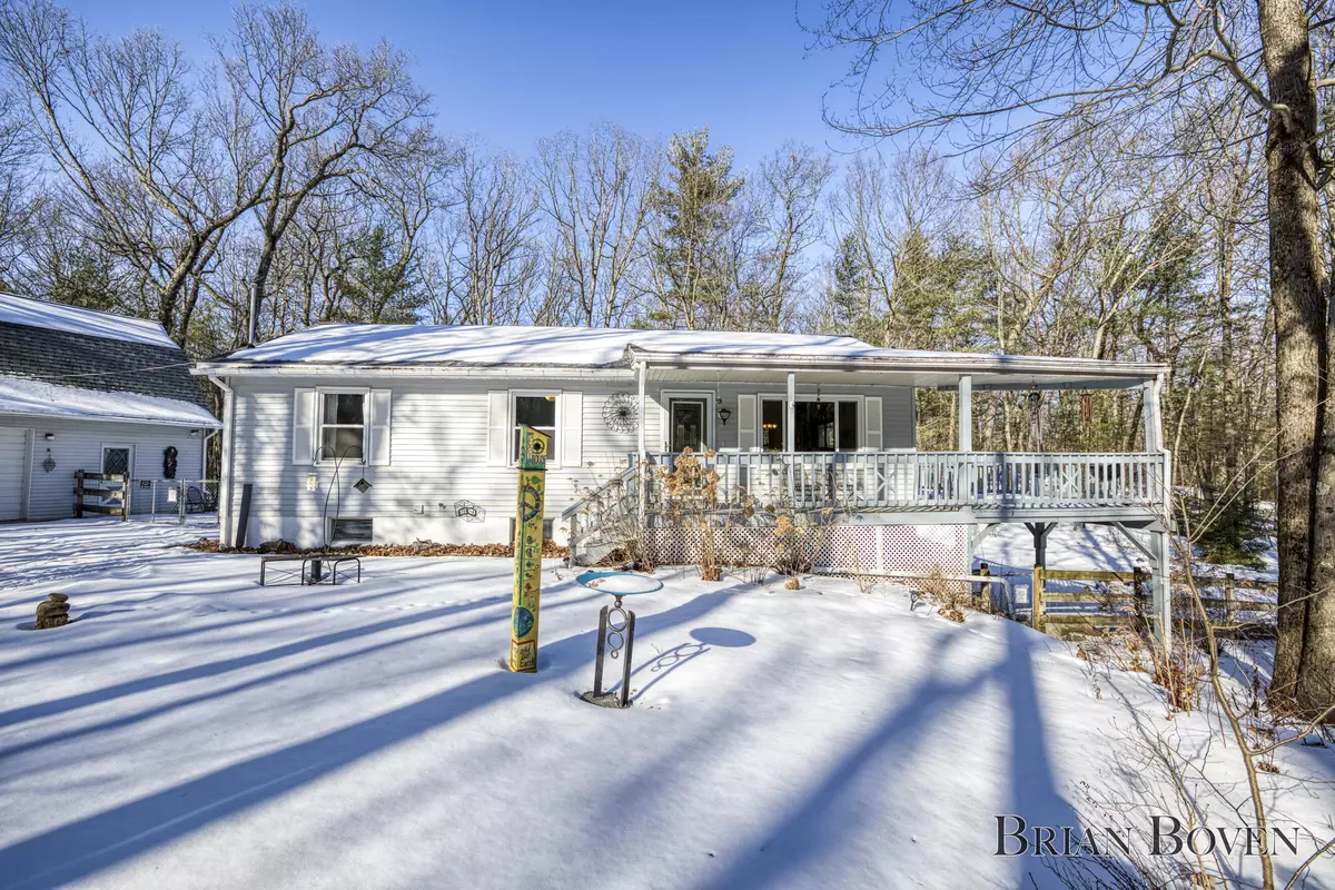 Pierson, MI 49339,21922 Wood Lake Road