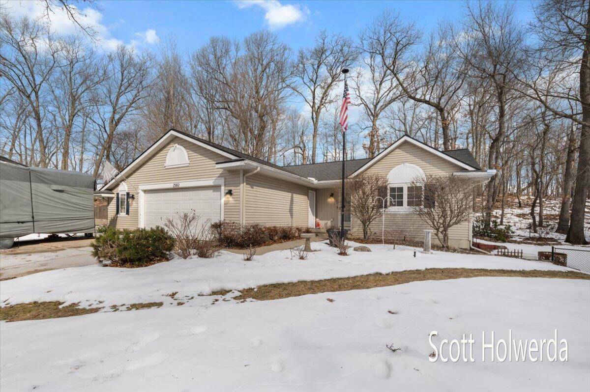 Walker, MI 49544,2582 Walker Woods NW Court