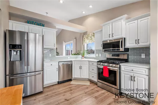 Byron Center, MI 49315,866 Peaceful SE Drive