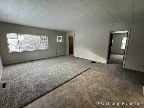 Muskegon Heights, MI 49444,2244 Manz Street