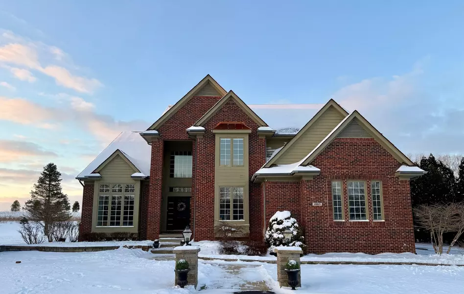 49621 Deer Run, Northville, MI 48167