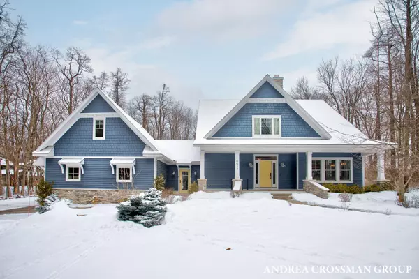 Saugatuck, MI 49453,6927 Old Owl Drive