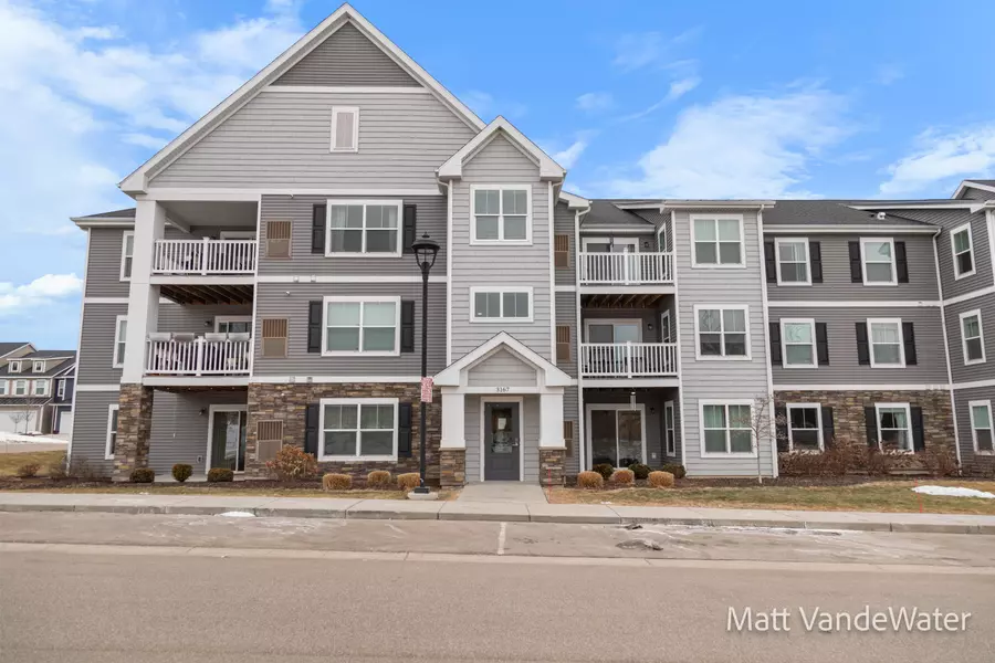 3167 Blairview SE Parkway #204, Kentwood, MI 49512