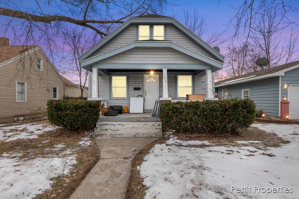 1138 Whiting SW Street, Grand Rapids, MI 49509