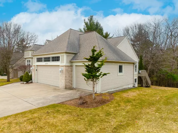 Norton Shores, MI 49441,4329 E Glen Court