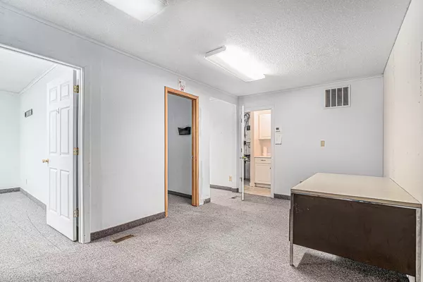 Kalamazoo, MI 49001,1707 Miller Road