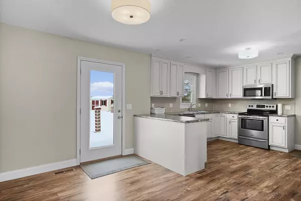 Lowell, MI 49331,635 Forstrom SE Drive