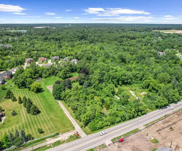 South Lyon, MI 48178,27483 Pontiac Trail