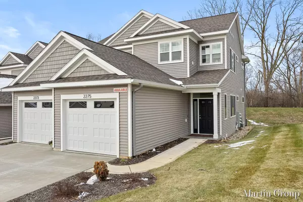 2275 Watertown NE Way, Grand Rapids, MI 49505