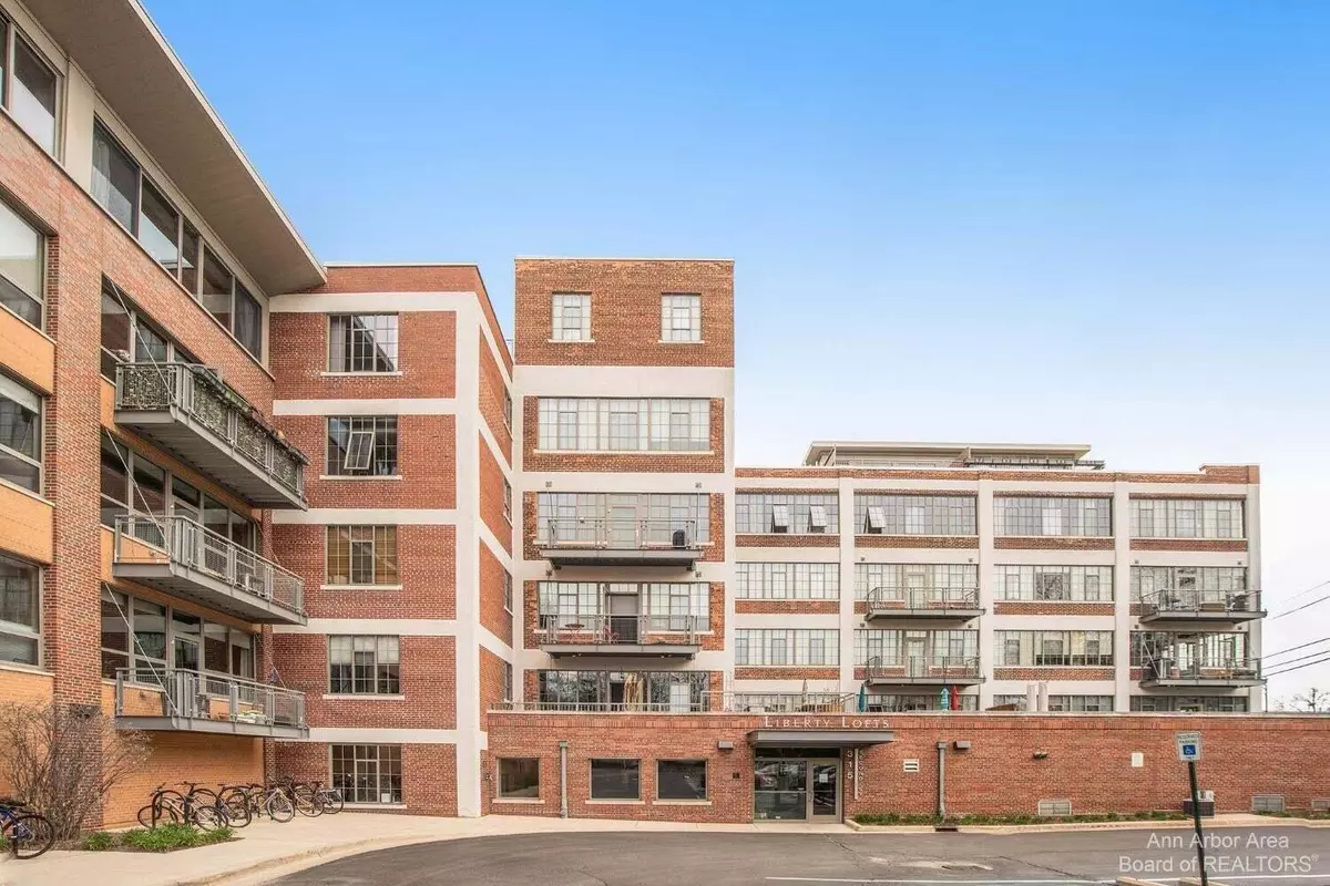 Ann Arbor, MI 48103,315 2nd Street ##406