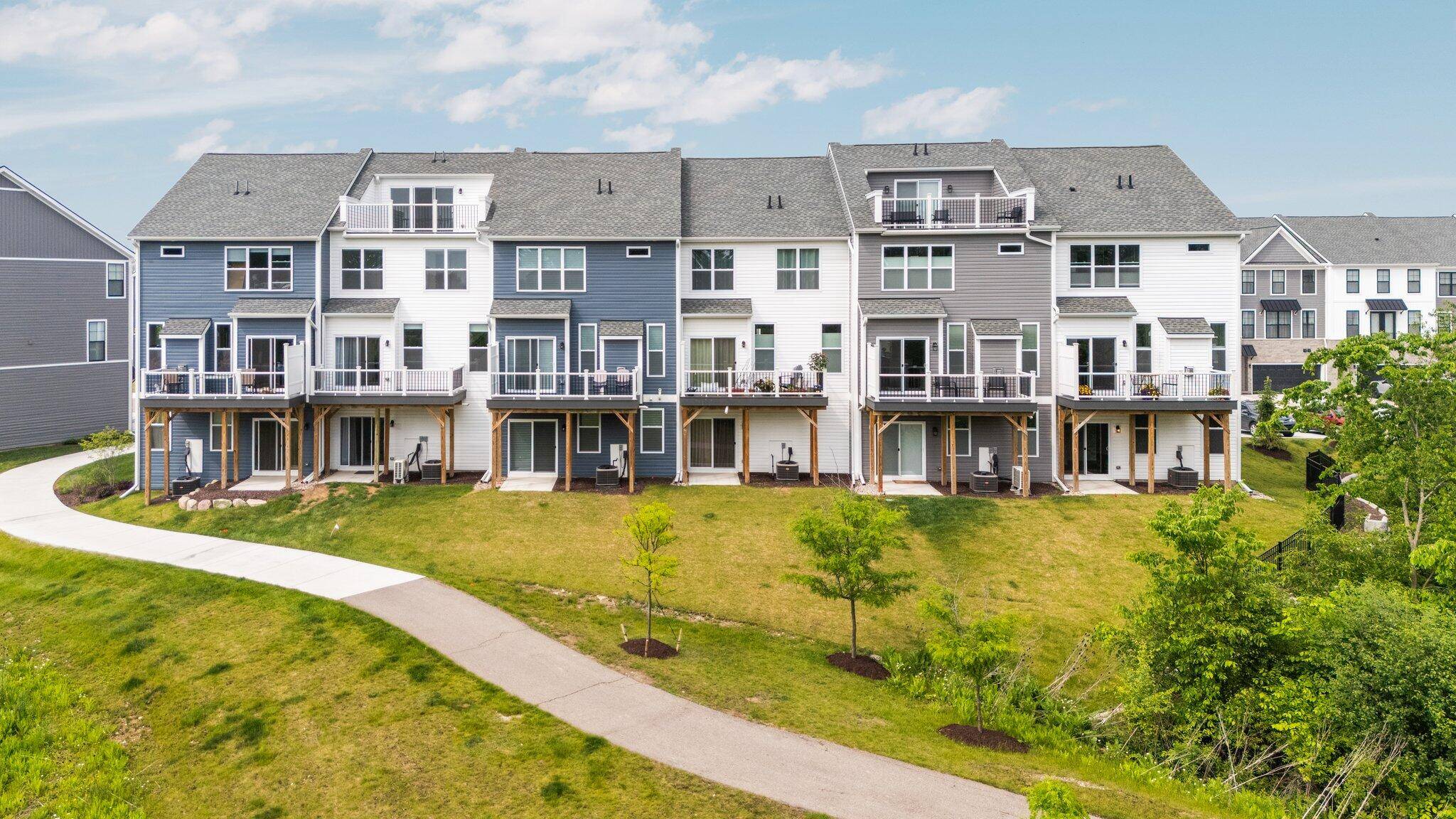 Ann Arbor, MI 48105,2946 Corston Road