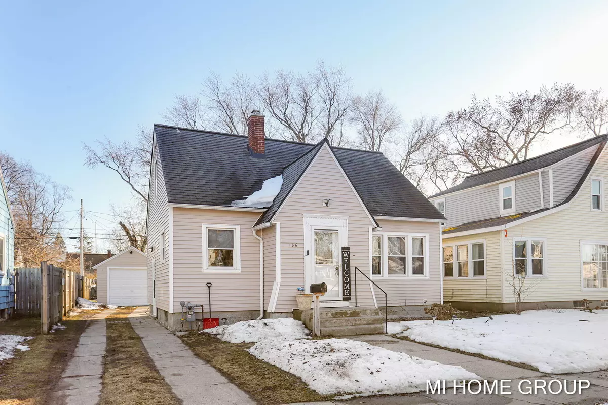Holland, MI 49423,186 W 20th Street