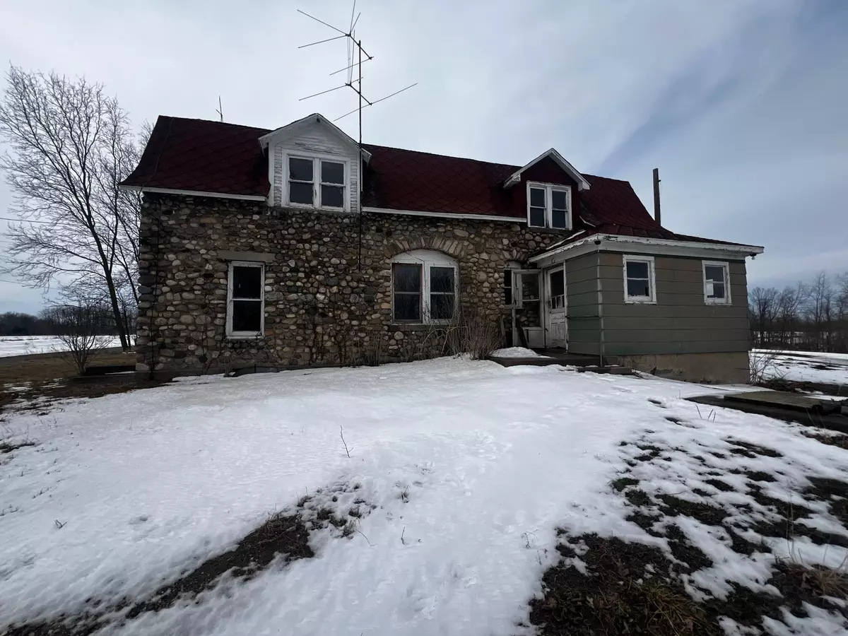 Decatur, MI 49045,38126 72nd Avenue #b