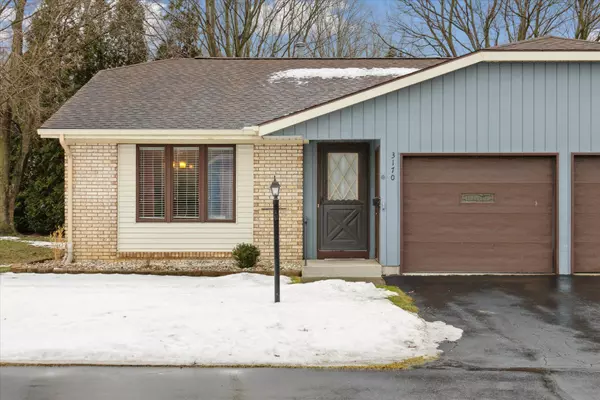 Hudsonville, MI 49426,3170 Beechnut Lane #18