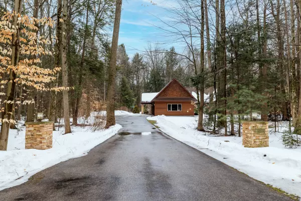 15950 Claire Lane, Spring Lake, MI 49456