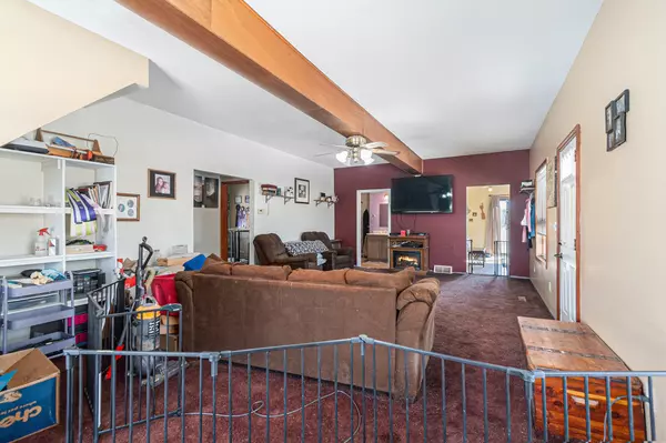 Freeland, MI 48623,4570 Curve Road
