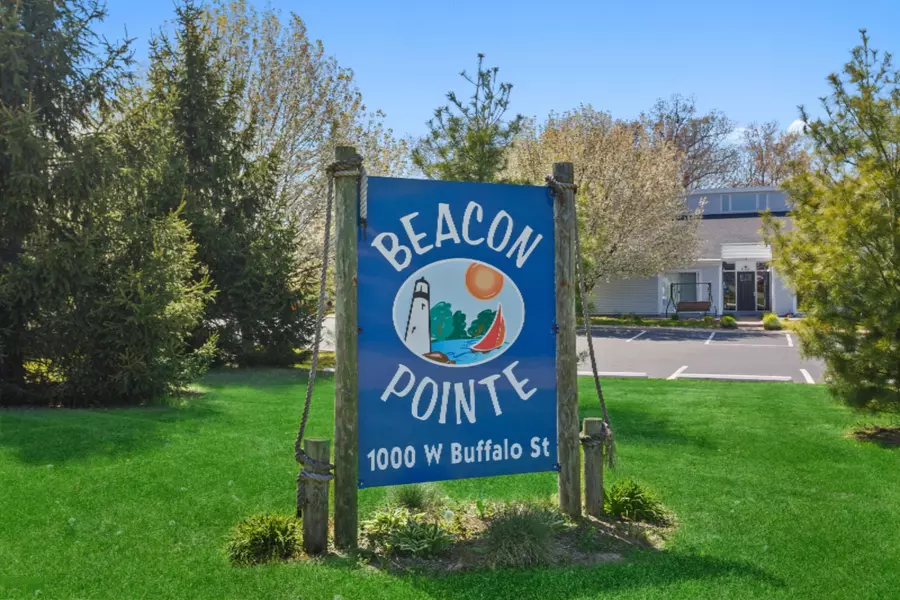 1000 W Buffalo Street #B-6, New Buffalo, MI 49117