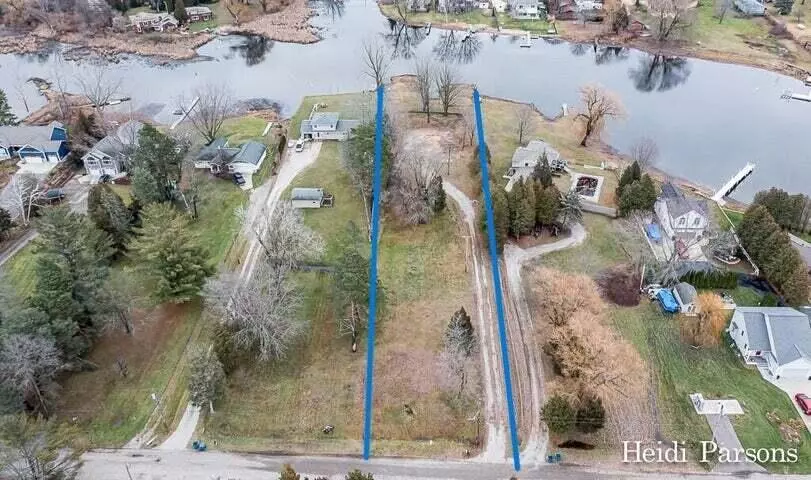 Spring Lake, MI 49456,17836 Cove Street