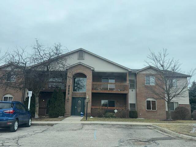 2592 Eagles Circle #4, Ypsilanti, MI 48197